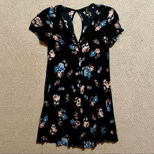 Forever 21 Floral Button Up Dress